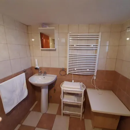 Matyas Vendeghaz Apartment